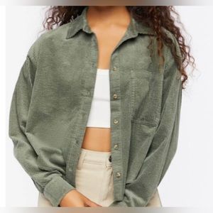 Ardene. Size medium. Green. Corduroy jacket.